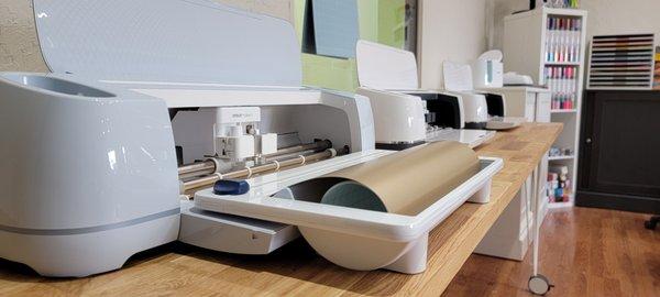 Cricut Machines available for use