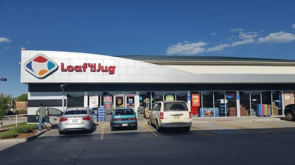 Loaf 'N Jug Car Wash