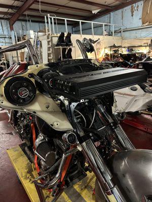 12k of power in the mortorcycle fairing- custom bike build