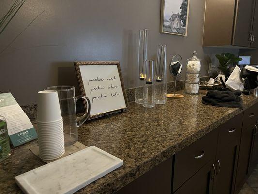 Guest bar in the service room.