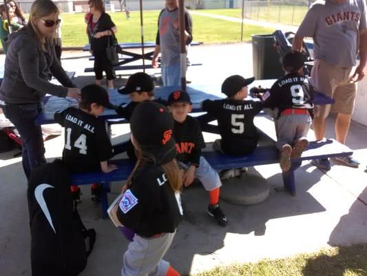 Opening Day T Ball Giants