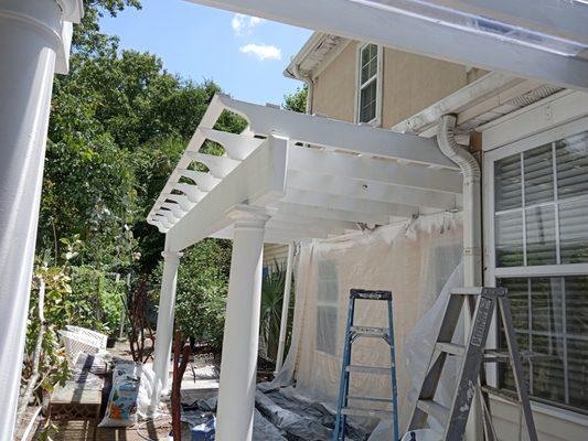 Pergola with columns