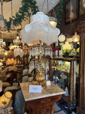 Les Belles Antiques