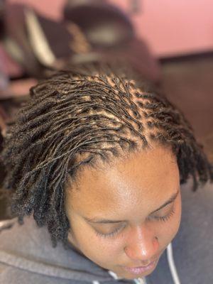 Micro locs maintenance