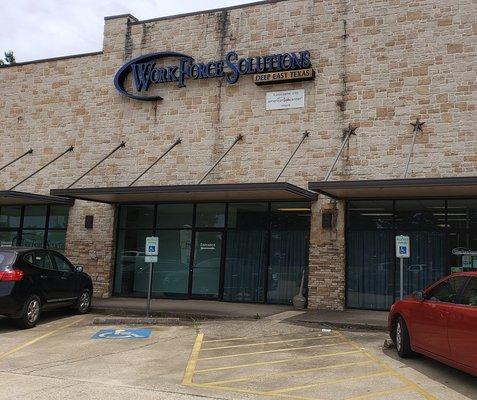 Exterior view of Workforce Solutions Deep East Texas in Jasper County