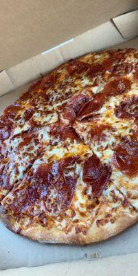 Pepperoni Pizza w/ extra cheese & pepperoni