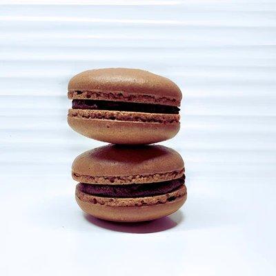 Chocolate Macaron