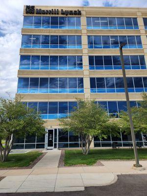 Entrance to Rocky Mountain Oral & Maxillofacial Surgery - Park Meadows location