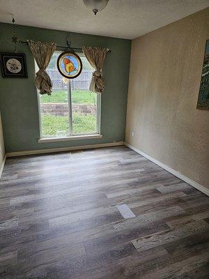 New laminate plank installation