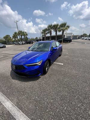 This is an Integra that I put on the showroom of Duval Acura. It included a wax and fully cleaned interior.