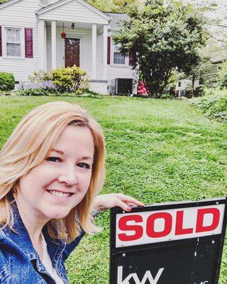 Sold with multiple offer! #dreamhomesknoxville #dreamhomesknox #emilygolec