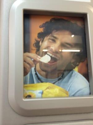 Oh hey... what's up, snack machine guy? Gimmie some of those chips!