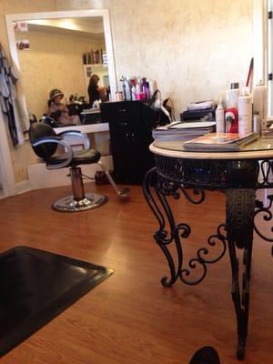 Cottage A Salon