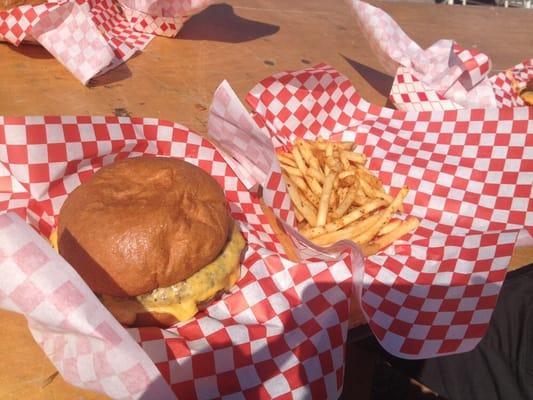 Big cheese burger and fries. Fries were very delicious.