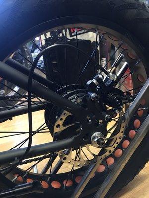 Disc brakes rear hub motor