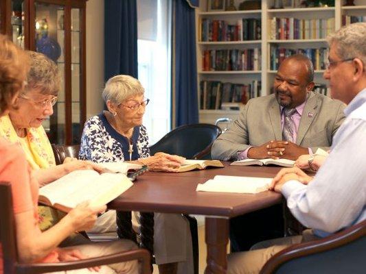 Bible Study at Kingston Residence of Perrysburg