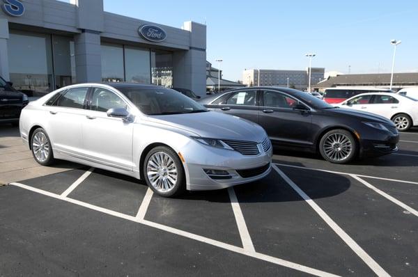 2013 Lincoln MKZ Premium & Hybrid