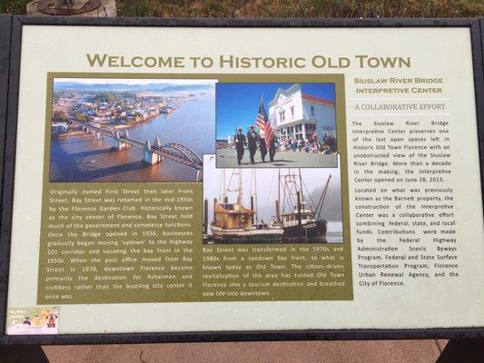 This gives you a bit of information about the Siuslaw River Bridge and the ecosystem here.