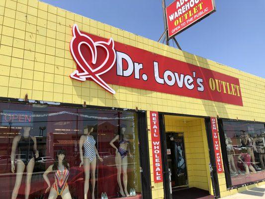 Dr.Love's Outlet