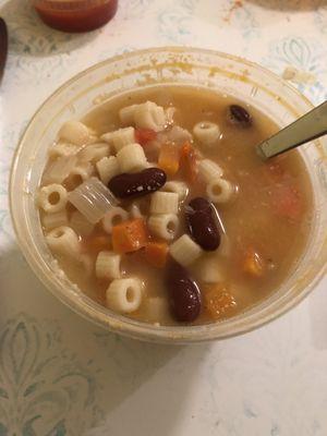 Pasta fagioli with red beans???? Ummm no