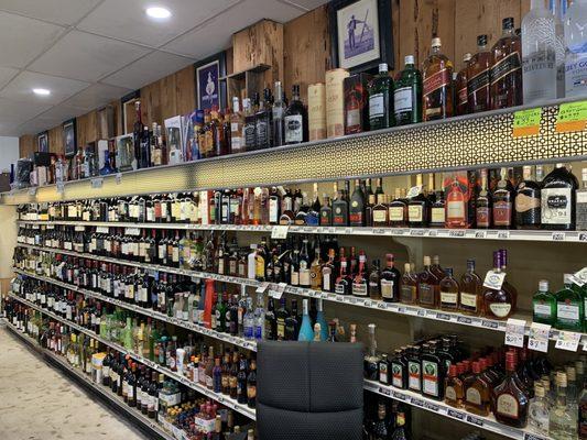 Larry's Liquor