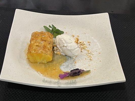 roasted pineapple with vanilla bean ice cream