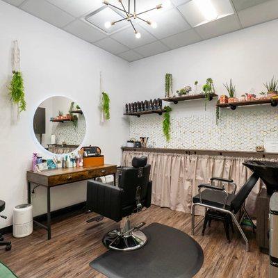 M Lab Salon