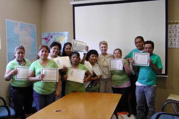 Day Worker Center of Mountain View - Green Housecleaning certification! Congratulations to everyone who attended the workshop!