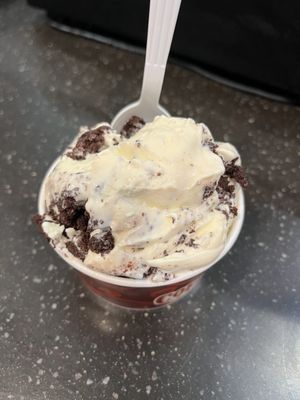 Cake batter with brownie