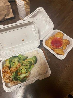 8. Fried Wonton 90. Chicken with Broccoli