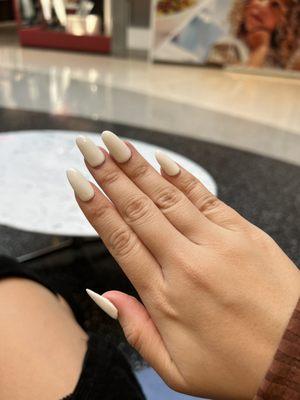 Acrylic Nail