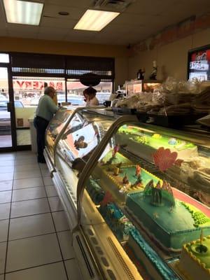 Best place in Sweetwater for Cuban cakes @ Carousel Bakery, Sweetwater