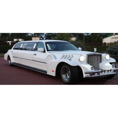 Cranbrook Limousines and Party Bus