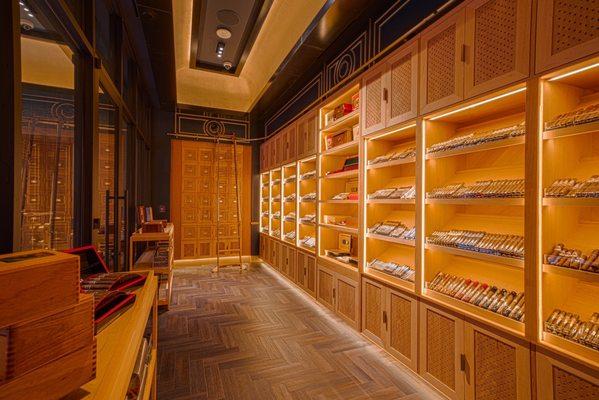 Eight Humidor