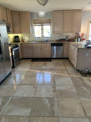 Nice clean floor using floor shine.