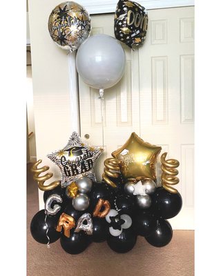 Graduation Balloon Bouquet - Can be styled to any other theme! Birthdays, anniversaries, Father's Day etc.