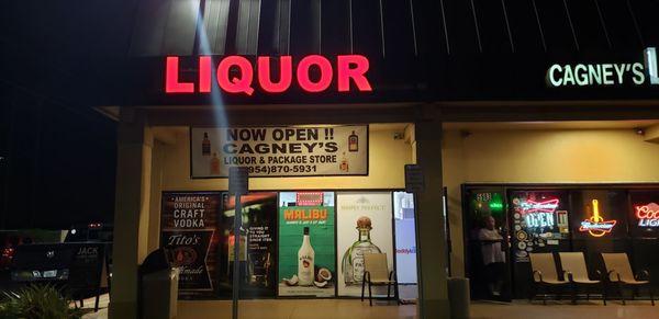 Cagneys Liquors