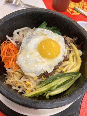 dolsot bibimbap