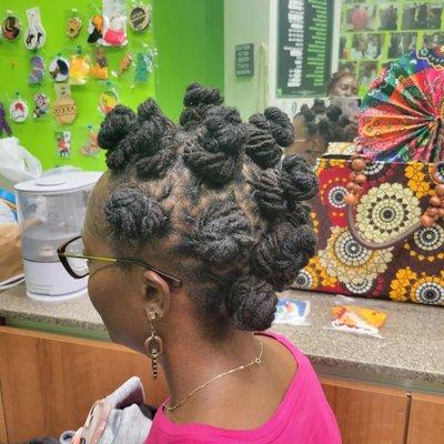 Bantu knots loc style