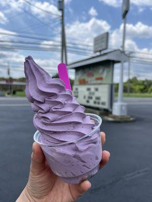 Royale Crown Homemade Ice Cream and Grille