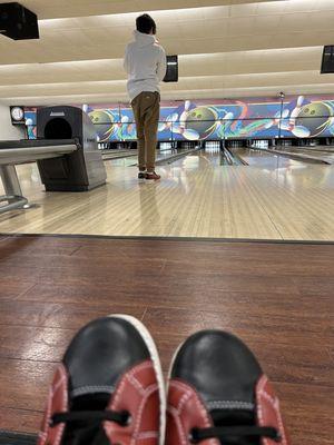 They have new shoes and nice lanes