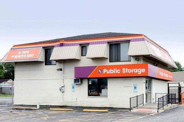 Public Storage