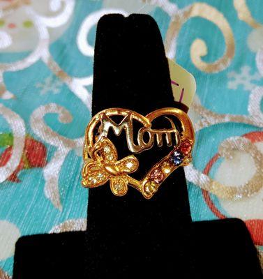 Costume gold tone mom ring