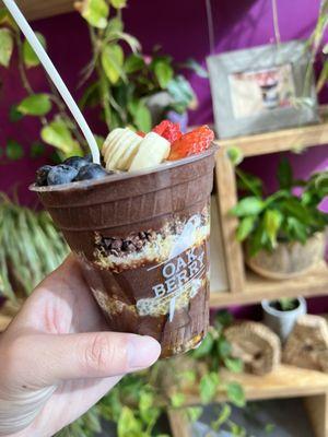 Acai Bowl. 4/5, very pretty tho! IG: @amei.eats