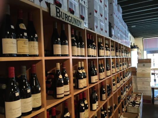 Large selection of fine wines from Burgundy, Bordeaux, France, Italy and Spain - as well as the New World!