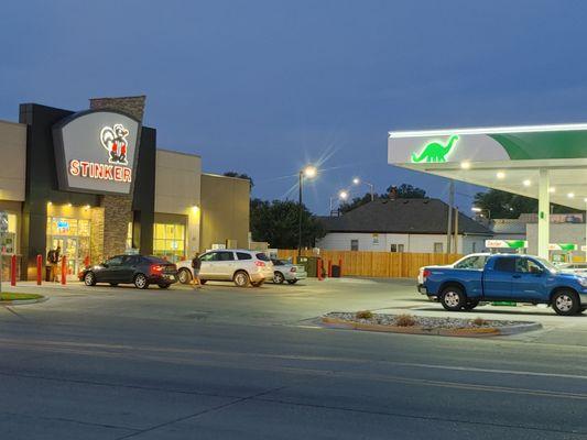 It's a hopping beautiful morning at Stinker's !