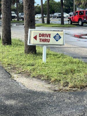 Wingloon's drive through sign.