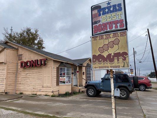 Best donuts in Texas !!!