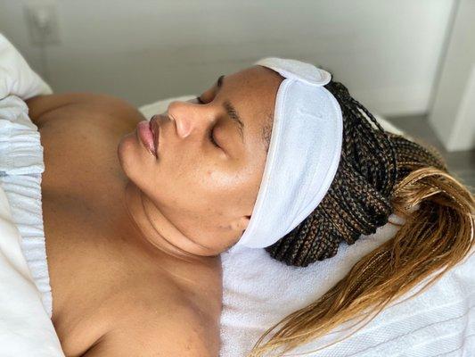 Glowing skin after the ultimate cave facial with esthetician Sara