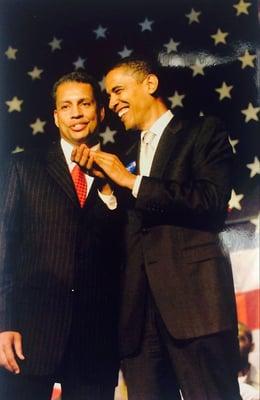 Senator Obama joins Daryl Jones on stage in South Florida for the 2006 campaign for Jim Davis and Daryl Jones running for gov...